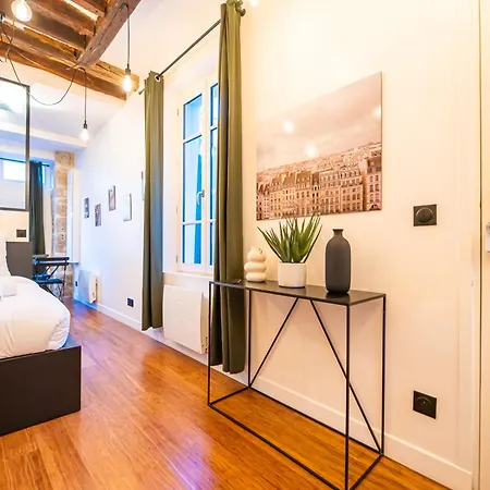 Lovely In - Apartment *